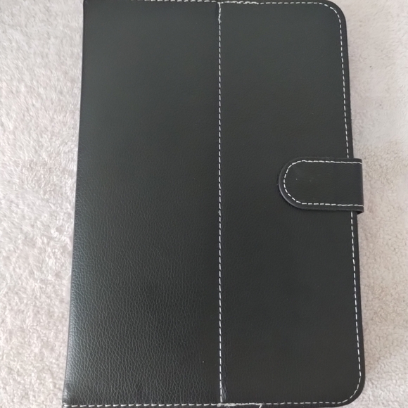 Other - Black Tablet Case Protector 9 inch / 5/5